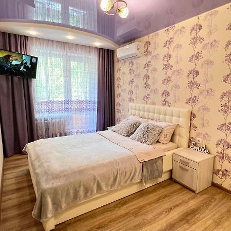 2-Комн Люкс В Центре Вишенки Winnica Zewnętrze zdjęcie